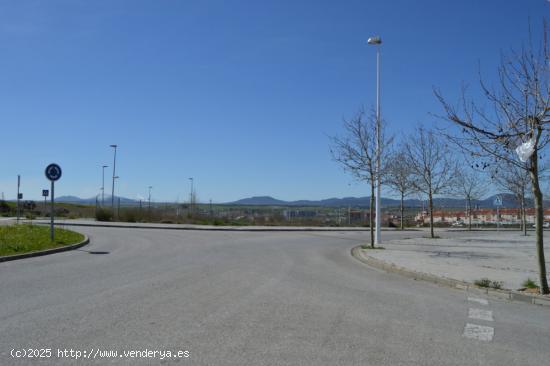 Parcela de 500 m2 en Merida- Salesianos - BADAJOZ