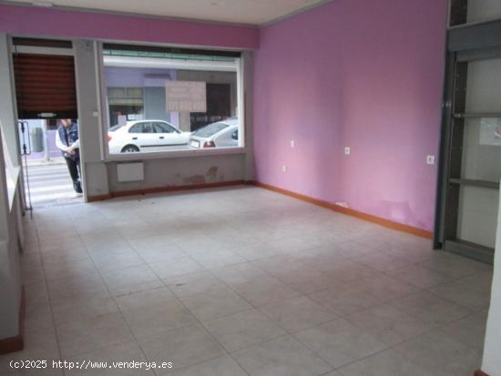 LOCAL COMERCIAL EN EL CENTRO - BADAJOZ