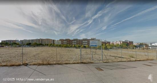  Parcelas de terreno urbanizables en Suerte de Saavedra - BADAJOZ 