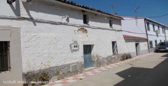 CASA EN VENTA EN ALDEA DEL CANO - CACERES