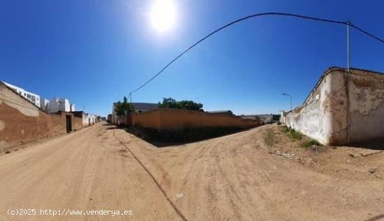 Terreno urbano no consolidado en venta en c. San Marcos, 21b, Almendralejo, Badajoz - BADAJOZ