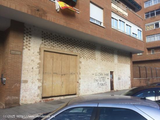 LOCAL EN BRUTO EN VENTA O ALQUILER - BADAJOZ