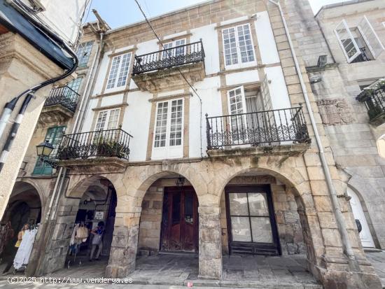 Casa pazo en el centro de Pontedeume - A CORUÑA