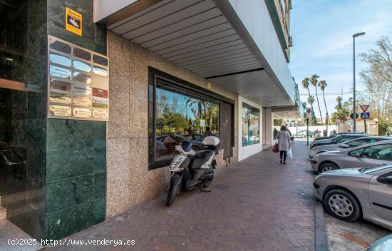  Local comercial en venta. Murcia Centro - MURCIA 