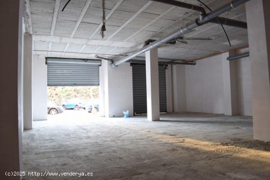 ALQUILER DE LOCAL COMERCIAL EN CATARROJA - VALENCIA