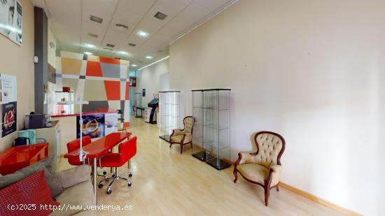 Local comercial en venta y alquiler, zona Plaza Patines Palma - BALEARES