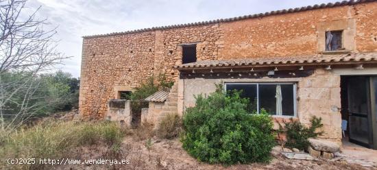  Rústica a reformar íntegramente en Pina, Mallorca - BALEARES 