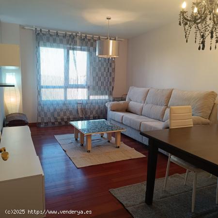  SE ALQUILA BONITO APARTAMENTO EN MADANELA - LUGO 