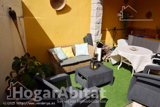 CHALET SEMINUEVO CON TERRAZA Y GARAJE - CASTELLON