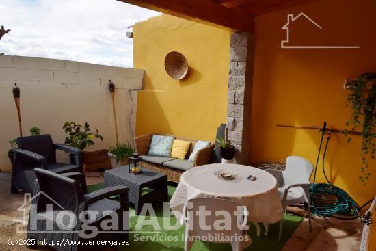 CHALET SEMINUEVO CON TERRAZA Y GARAJE - CASTELLON