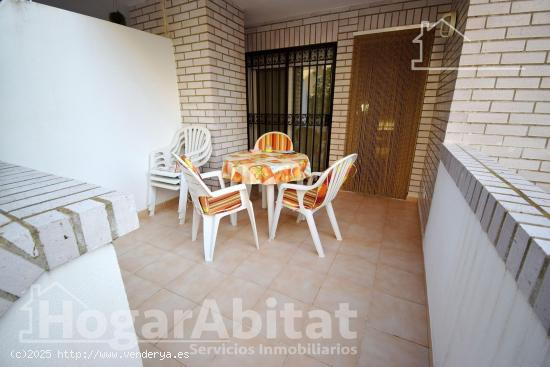 SEMINUEVO CON PISCINA, GARAJE Y TERRAZA CERCA DE LA PLAYA - CASTELLON