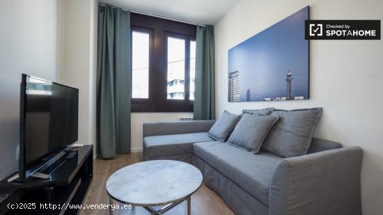 Moderno apartamento de 2 dormitorios en alquiler en L'Eixample - BARCELONA