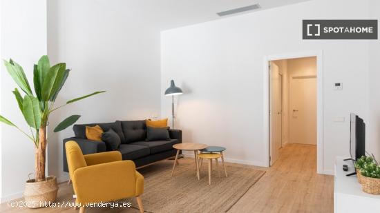 Moderno apartamento amueblado y equipado a un paso del metro en Poblenou - BARCELONA