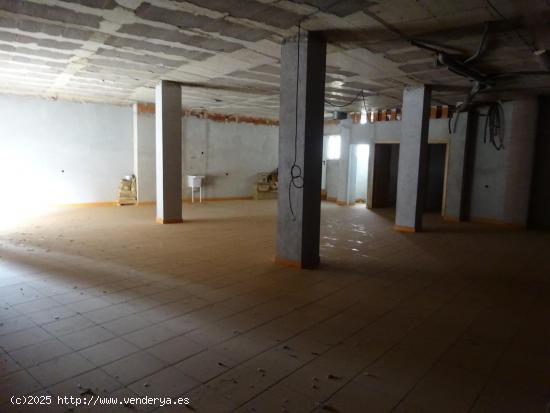 LOCAL COMERCIAL EN ALQUILER EN OBRA - CASTELLON