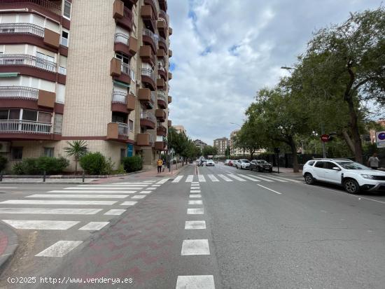 ESPECTACULAR Piso en Centro de Murcia - MURCIA