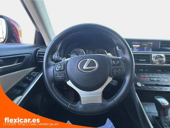 Lexus IS 2.5 300h Executive - Madrid