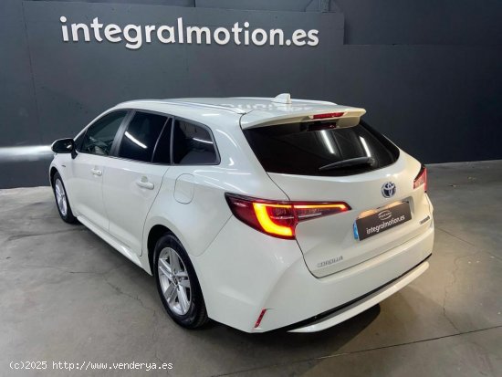 Toyota Corolla 1.8 125H ACTIVE TECH E-CVT TOU SPORT - 