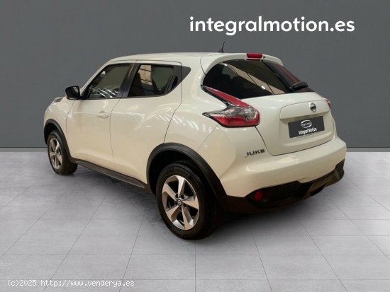 Nissan Juke G E6D-Temp 83 kW (112 CV) 5M/T ACENTA - 