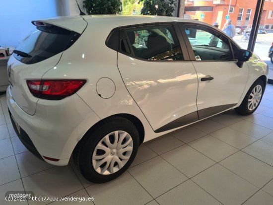 Renault Clio 0.9 tce 75cv buisness de 2019 con 49.000 Km por 10.395 EUR. en Madrid