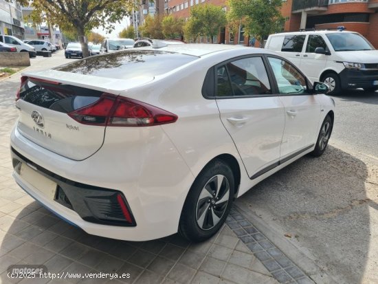 Hyundai IONIQ 5 1.6gdi hec klass dct hybrid de 2019 con 97.000 Km por 15.495 EUR. en Madrid