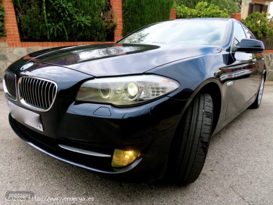 BMW Serie 5 520D PIEL BEIGE BIXENON LEDS NAVI COMAND de 2012 con 347.000 Km por 8.500 EUR. en Granad