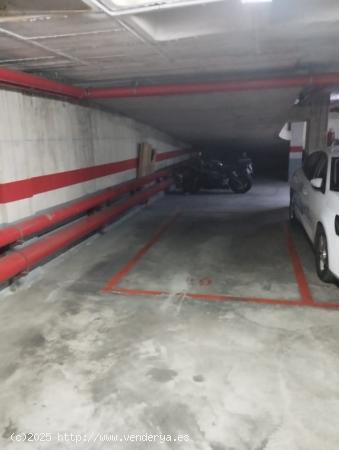 SE VENDE PLAZA DE GARAJE MUY BUENA EN MUY BUENA ZONA - ALICANTE