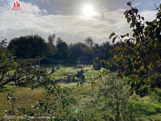 SE VENDE SOLAR CON PROYECTO A DOCE MINUTOS DE OURENSE - ORENSE