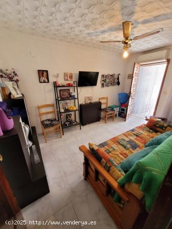 BUNGALOWS 2 HABS SUR 58.000 EUROS...TORRETASSS.. - ALICANTE