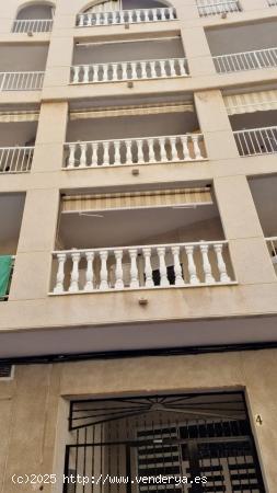 2º LINEA PLAYA LOS LOCOS 2 HABS + PLAZA DE GARAJE 86.900 EUROS - ALICANTE