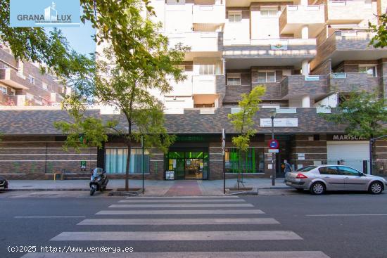  Local comercial frente Mercadona Hípica y parada metro - GRANADA 