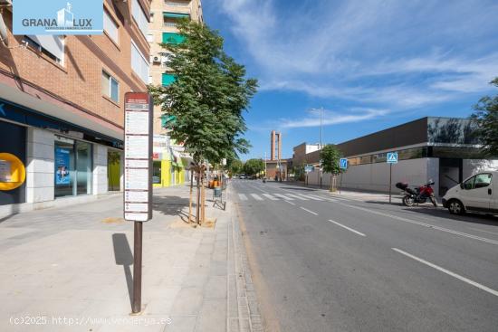 Local comercial frente Mercadona Hípica y parada metro - GRANADA