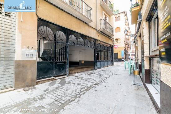  Estupenda plaza de Garaje en el centro de Granada! - GRANADA 