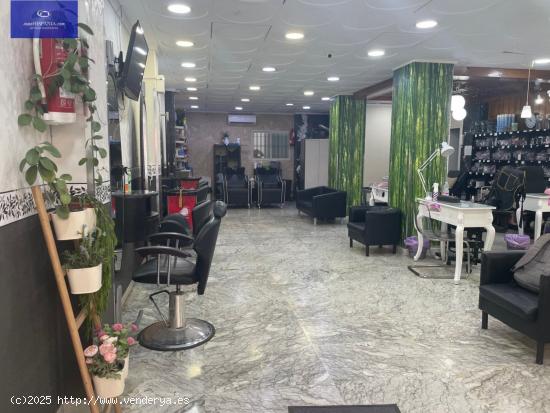 Se alquila local comercial en zona Residencia. - CADIZ