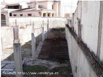 Terreno urbano de 380 m2 en venta en Camarena (Toledo) - TOLEDO