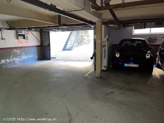 Plaza de parking en venta - BARCELONA