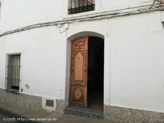  CASA VENTA EN MEDINA DE LAS TORRES (BADAJOZ) - BADAJOZ 