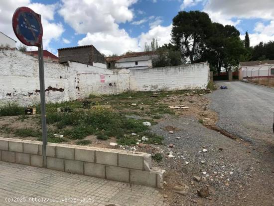 SOLAR DE 180 M2 HACIENDO ESQUINA - CORDOBA