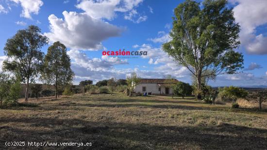 PARCELA CON CASA Y ALBERCA A LA VENTA - CORDOBA