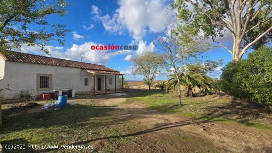 PARCELA CON CASA Y ALBERCA A LA VENTA - CORDOBA