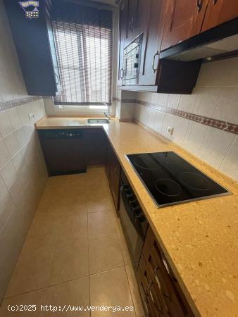  SE VENDE O ALQUILA PISO EN ZONA LAS CANTERAS - CADIZ 