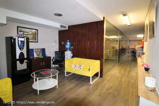 VENTA LOCAL COMERCIAL 2 PLANAS CON VADO - VALENCIA