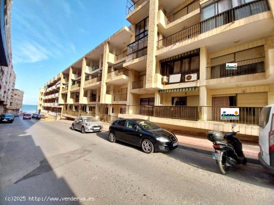  Apartamento duplex en playa centro de Guardamar - ALICANTE 