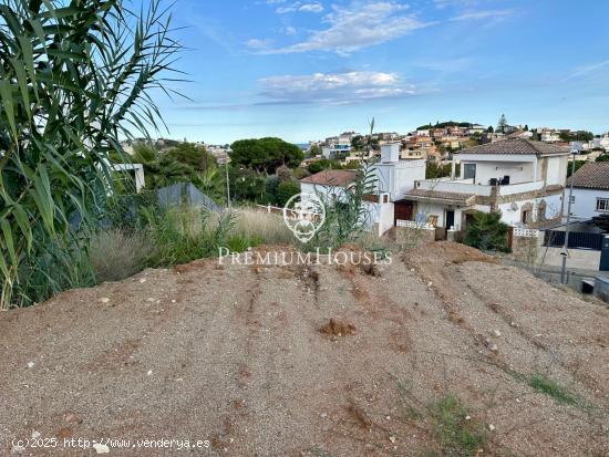 Terreno edificable en venta en Canet de Mar - BARCELONA