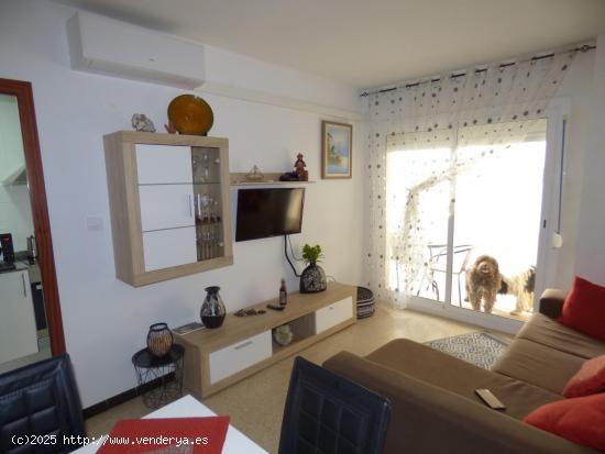 ¡Apartamento en primera línea de playa en Malgrat de Mar, zona Paseo Marítimo! - BARCELONA