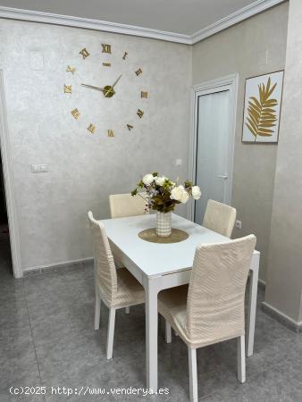 ¡Impresionante Apartamento Familiar en Los Montesinos! 🌟🏡 3 HAB 2 BAÑOS GARAJE Y PISCINA - A