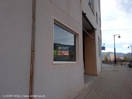 ALQUILER LOCAL COMERCIAL ZONA NORTE-Av Tirant Lo Blanc - ALICANTE