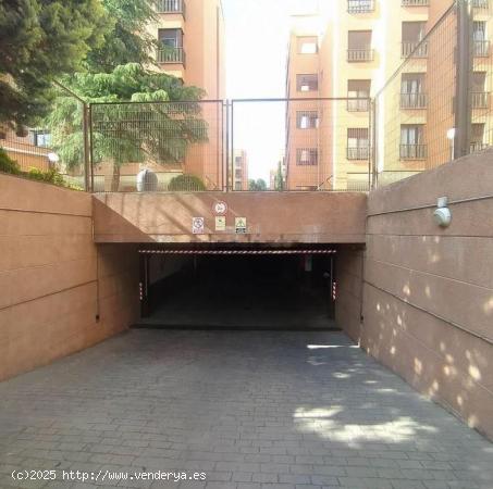 PLAZA DE GARAJE EN VENTA EN MADRID - MADRID