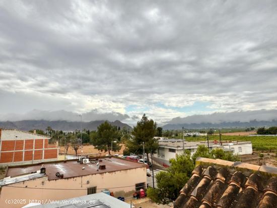 MARAVILLOSO DÚPLEX SEMI-NUEVO EN LA VIRGEN DEL CAMINO, DE 4 DORM, TERRAZA, TODO AMUEBLADO ¡VISITEL