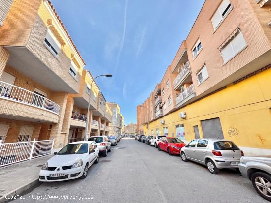  ESTUPENDA CASA EN ORIHUELA, PRECISA POCA REFORMAR, MUY ECONÓMICA ¡VISITELA SIN COMPROMISO! - ALICA 