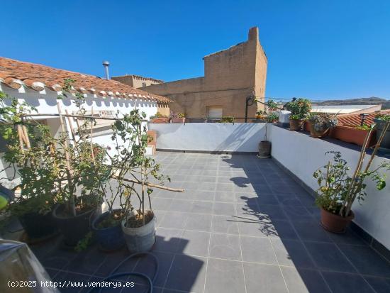  CASA COMPLETAMENTE REFORMADA EN HIGUERUELA - ALBACETE 